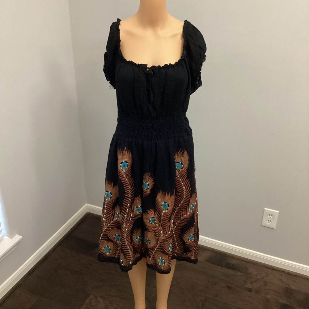 Milkmaid style peasant dress 🦚
